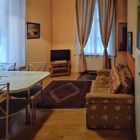 Апартаменти Delux Kolonada Карлові Вари Екстер'єр фото